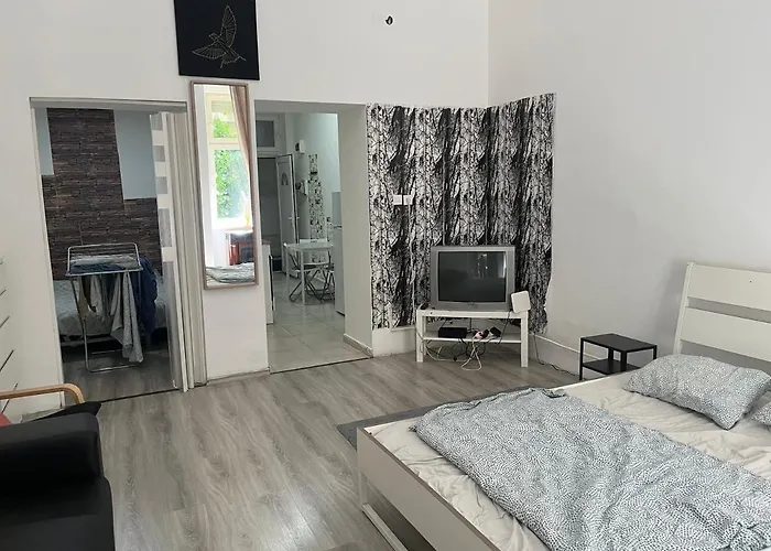 Cozy Flat In The Center Of Budapest